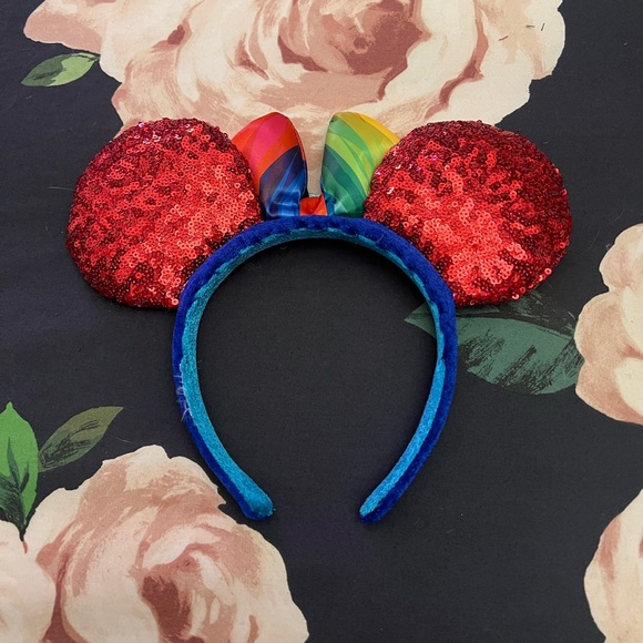 Epcot 40th Anniversary Rainbow Sequin Ears - Picture 2 of 3